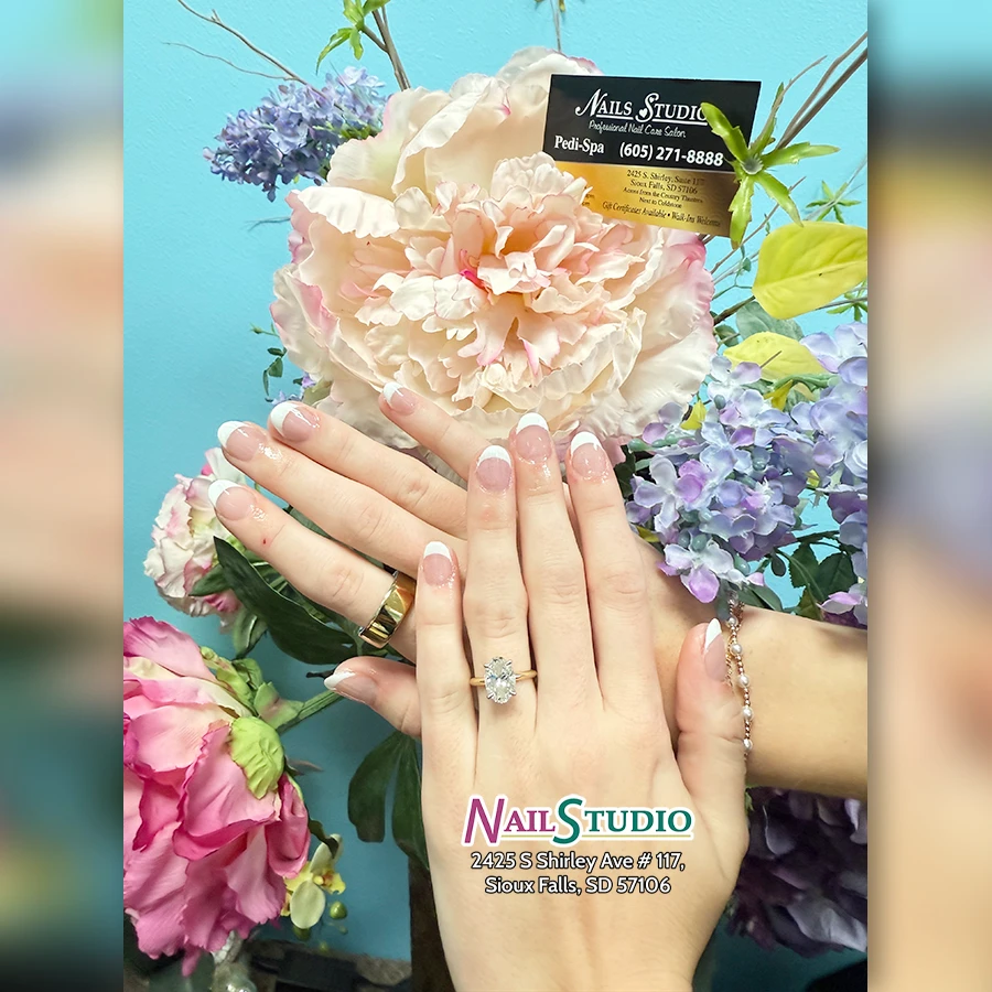 Nail Studio Sioux Falls, SD 57106